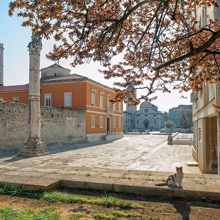 Luxury Kadena Alojamento de Acomodação e Pequeno-almoço