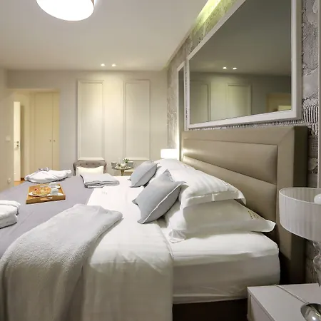 Oda ve Kahvaltı Luxury Kadena 4*