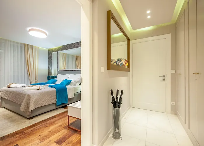Nocleg ze śniadaniem Luxury Kadena 4*