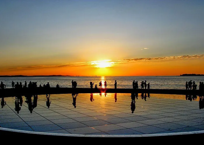 Nocleg ze śniadaniem Luxury Kadena 4*