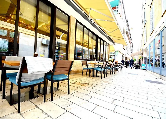 Luxury Kadena Alojamento de Acomodação e Pequeno-almoço Zadar
