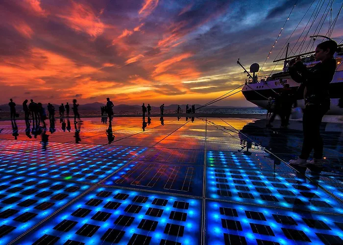 Luxury Kadena Alojamento de Acomodação e Pequeno-almoço