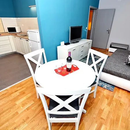 Panzió Luxury Kadena 4*