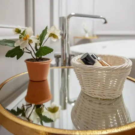 Panzió Luxury Kadena Zára