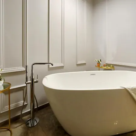 Panzió Luxury Kadena 4*