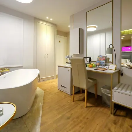 Luxury Kadena