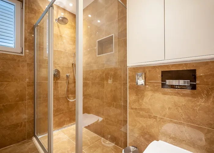 krevet i doručak Luxury Kadena